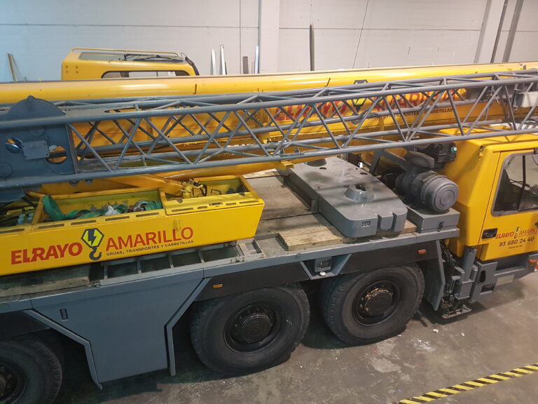 Camions i grues